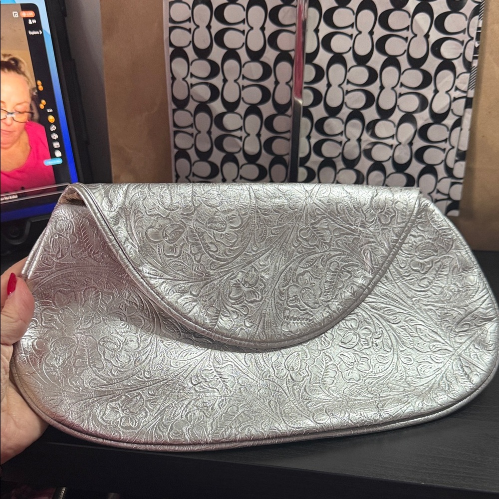 Silver Women's Clutch and wallet bundle - Picture 11 of 13